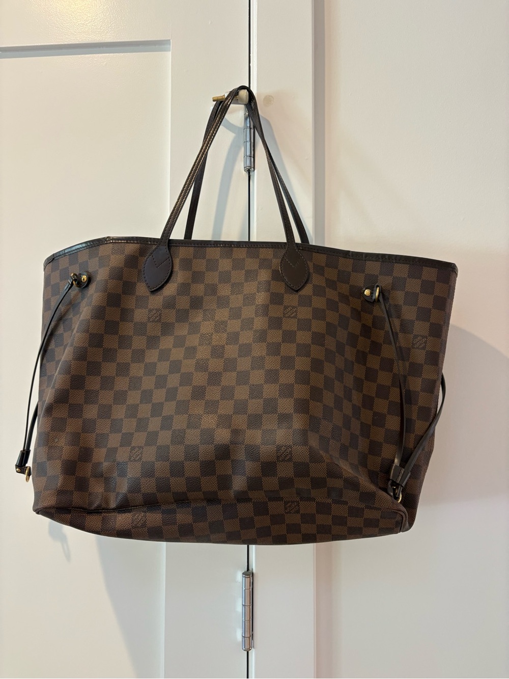 Louis Vuitton Neverfull GM Tote